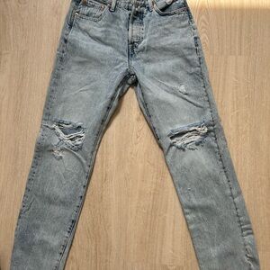 Levi’s Ripped Jeans